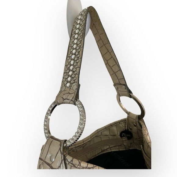 Raviani Croc Embossed Leather Cream w/Silver Swarovski Crystals - Picture 5 of 16